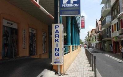 Parking Perrinon