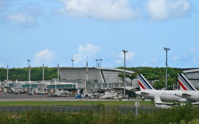 aeroport-guadeloupe-pole-caraibes